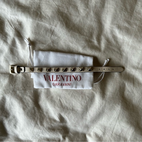 Valentino Rockstud Bracelet - Picture 1 of 6